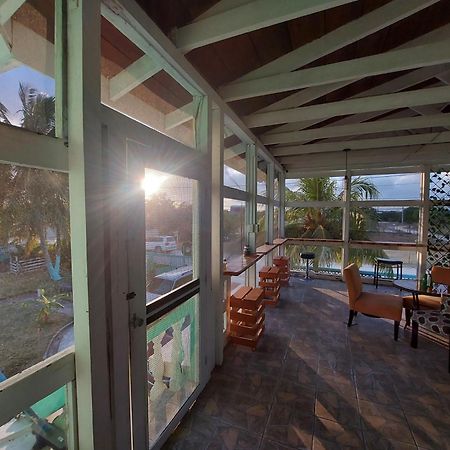 Bamboleo Inn Belize Ladyville Exterior foto